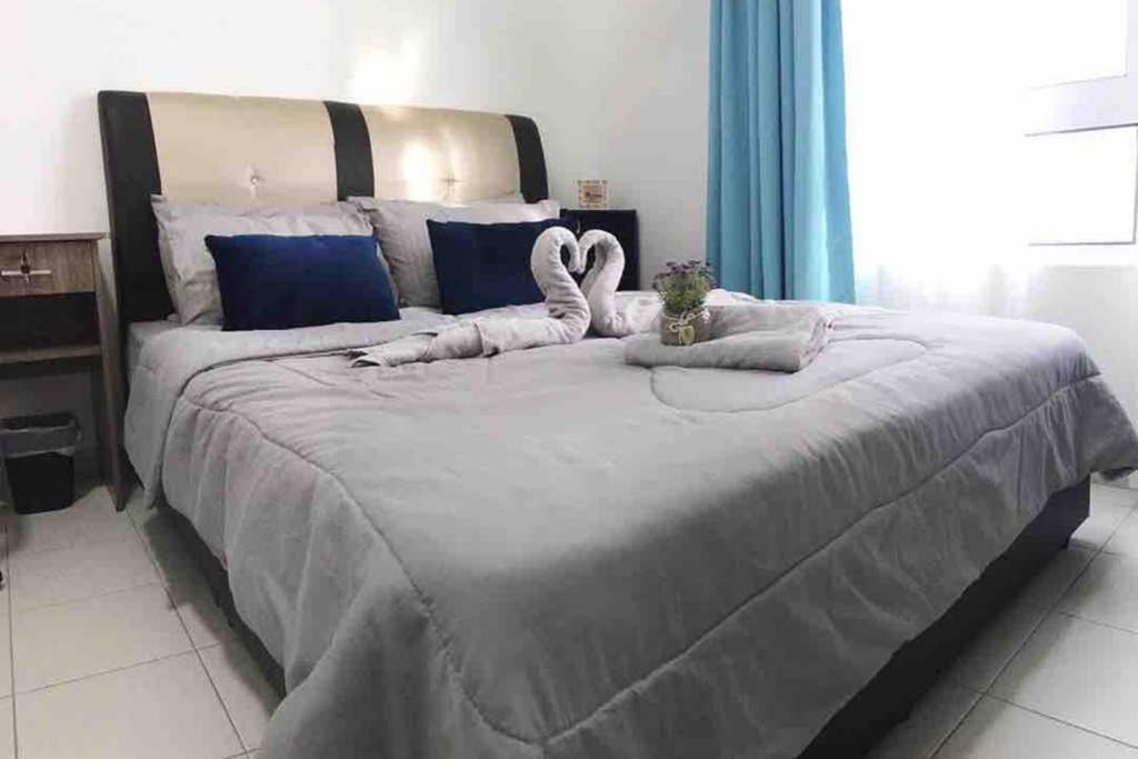 盛婷民宿a S&Thomez 2Bedrooms Mesamall Wifi Klia Usim Miu Inti Nu ニライ エクステリア 写真