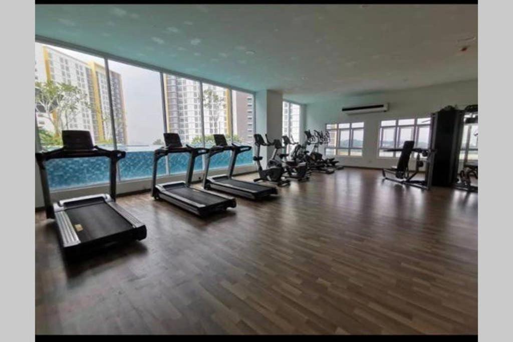 盛婷民宿a S&Thomez 2Bedrooms Mesamall Wifi Klia Usim Miu Inti Nu ニライ エクステリア 写真
