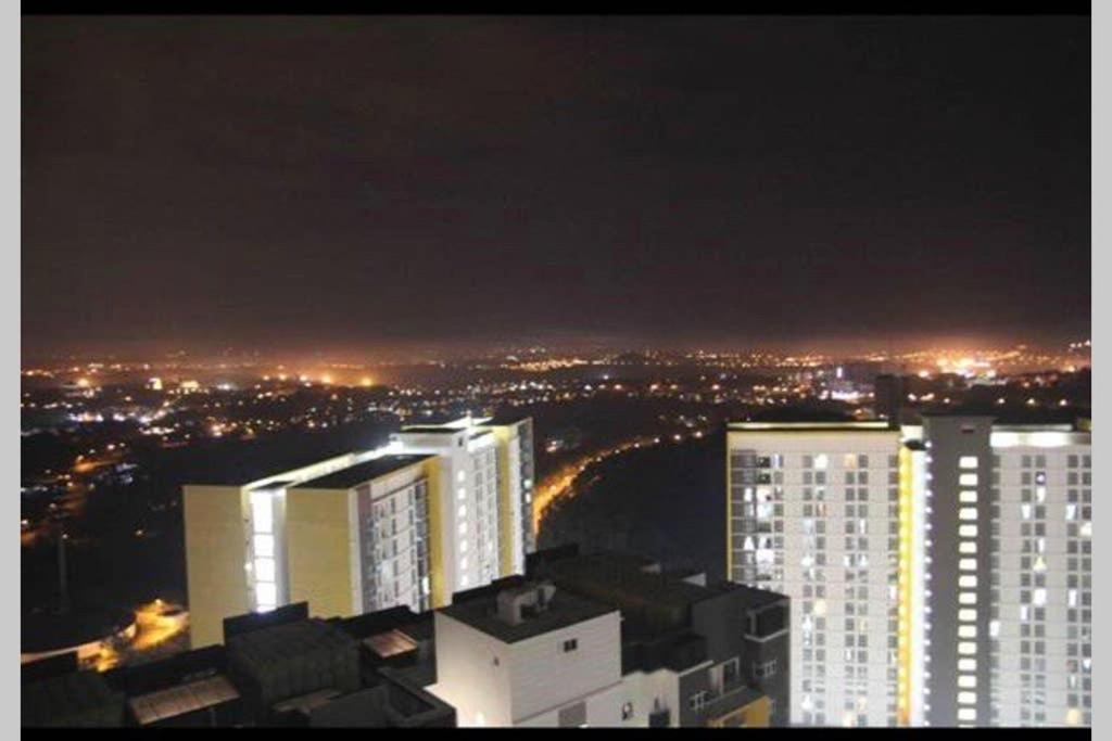 盛婷民宿a S&Thomez 2Bedrooms Mesamall Wifi Klia Usim Miu Inti Nu ニライ エクステリア 写真