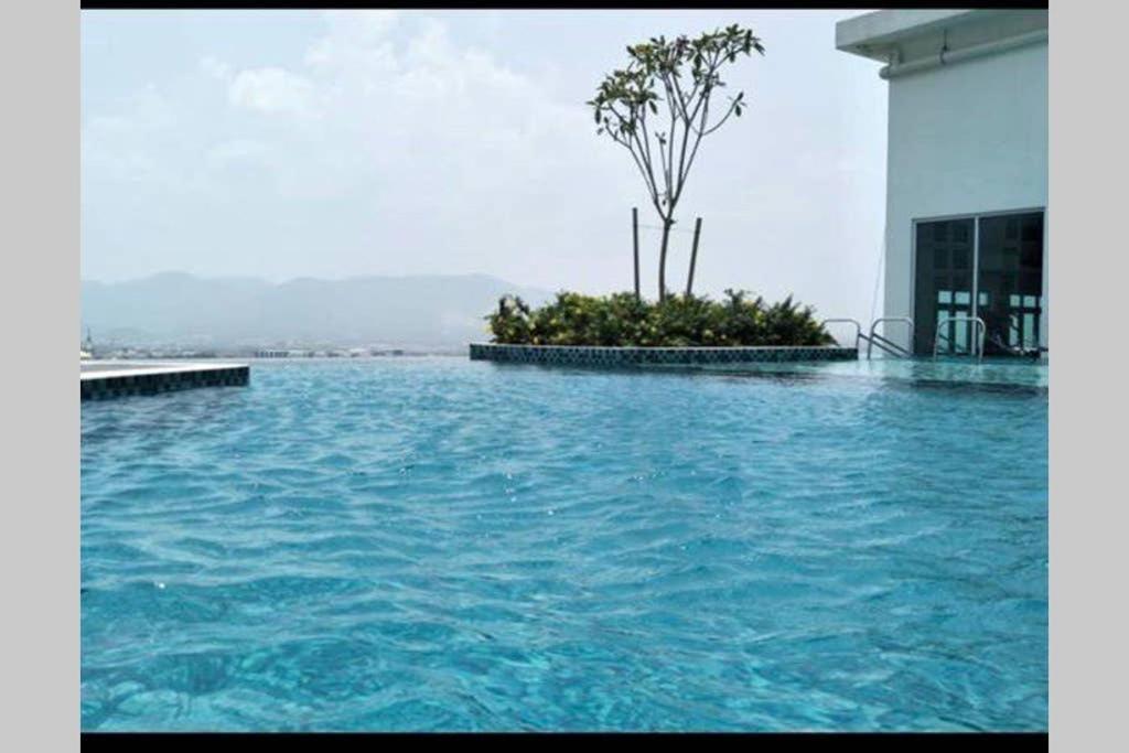 盛婷民宿a S&Thomez 2Bedrooms Mesamall Wifi Klia Usim Miu Inti Nu ニライ エクステリア 写真
